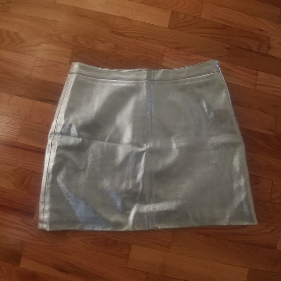 Forever21 silver skirt - Picture 1 of 1
